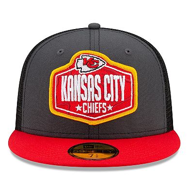 New Era Kansas City Chiefs Graphite/Red 2021 NFL Draft Trucker 39THIRTY Flex Hat Size: Medium/Large