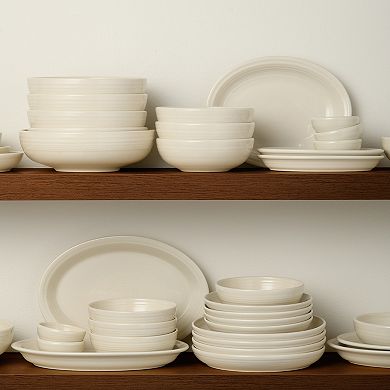Fiesta 26-oz. Coupe 8 1/2-in. Luncheon Bowl