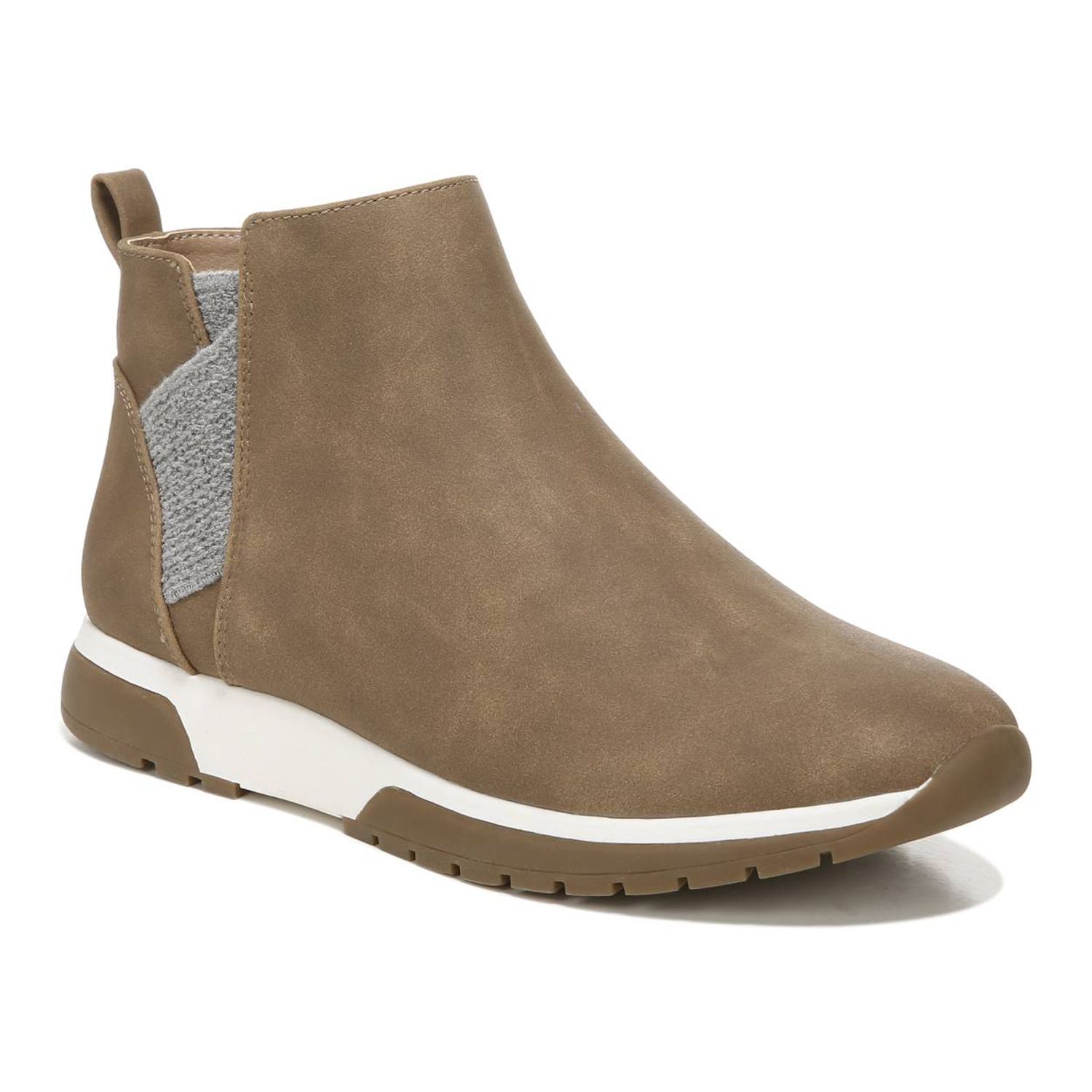 common projects brown chelsea boots