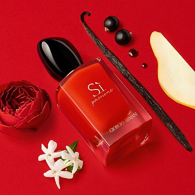 Si Passione Eau de Parfum Travel Spray with Vanilla & Pear and Blackcurrant