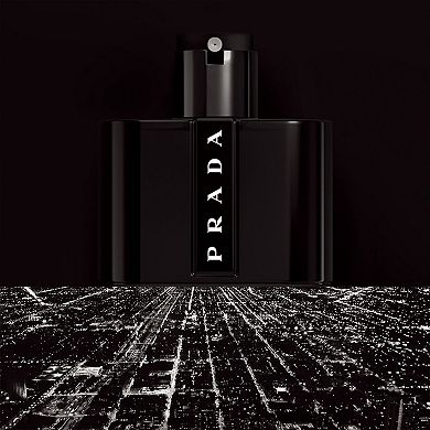 Luna Rossa Black Eau de Parfum with Musk & Bergamot