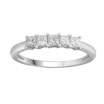 Platinum 1/2 Carat T.W. 5-Stone Diamond Anniversary Band