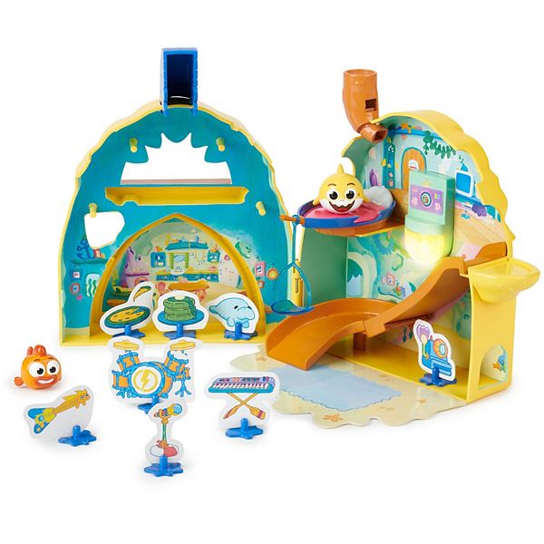 Baby Shark Baby Shark's House Playset with Lights and Sound - Multi