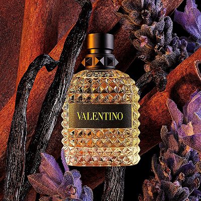 Valentino Uomo Born in Roma Yellow Dream Eau de Toilette with Cinnamon