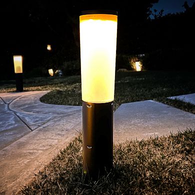 Techko Outdoor Solar Pathway Light - Modern Design