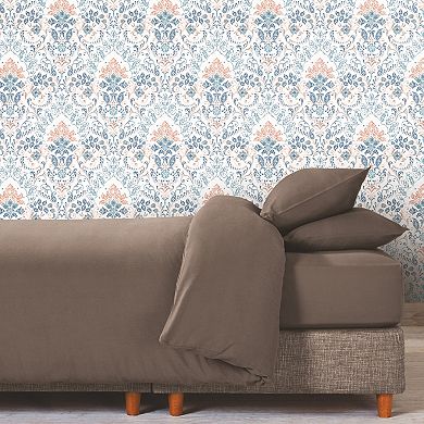 Roommates Persian Damask Peel & Stick Wallpaper