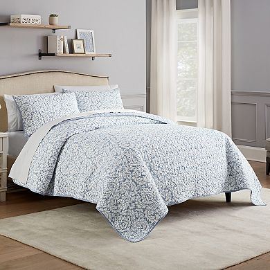 Waverly Traditions By Waverly Dashing Damask Quilt Set with Shams