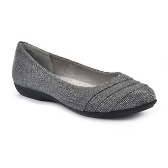 Cliffs by White Mountain Clara Women's Ballet Flats