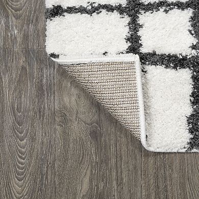 JONATHAN Y Arenal Geometric Grid Shag Rug