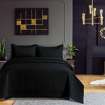 Tribeca Living Naples Oversized Solid Quilt Set with Shams