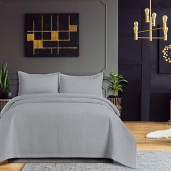 Tribeca Living Naples Oversized Solid Quilt Set with Shams