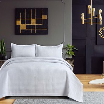 Tribeca Living Naples Oversized Solid Quilt Set with Shams