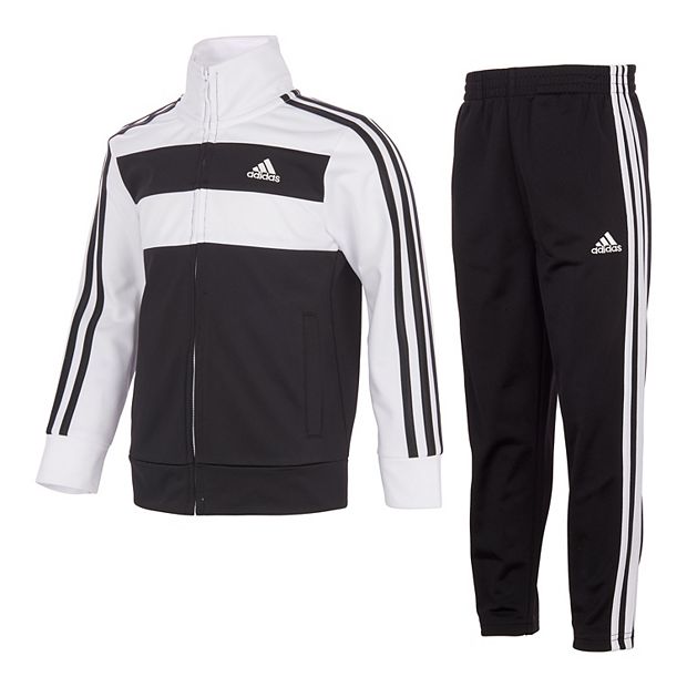 Nike hot sale tracksuit kohls