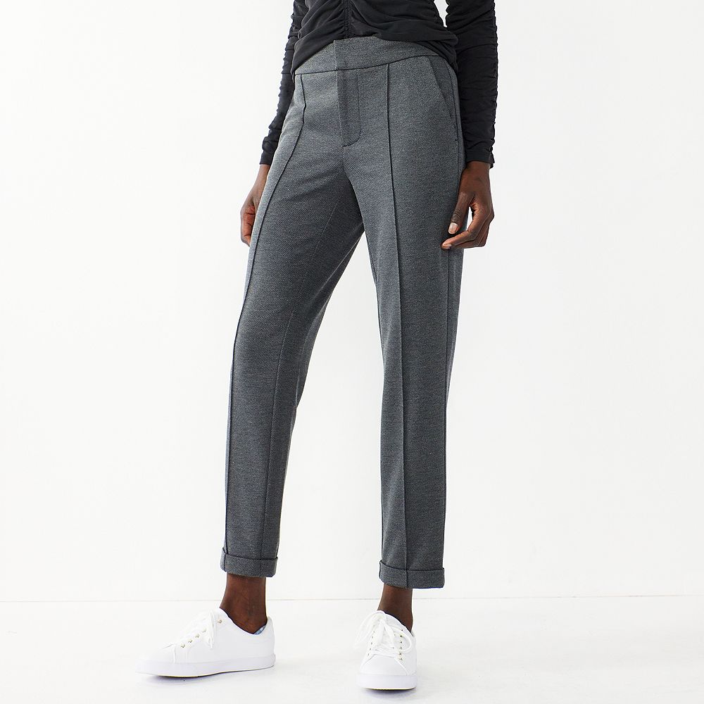 Tapered pintuck pants