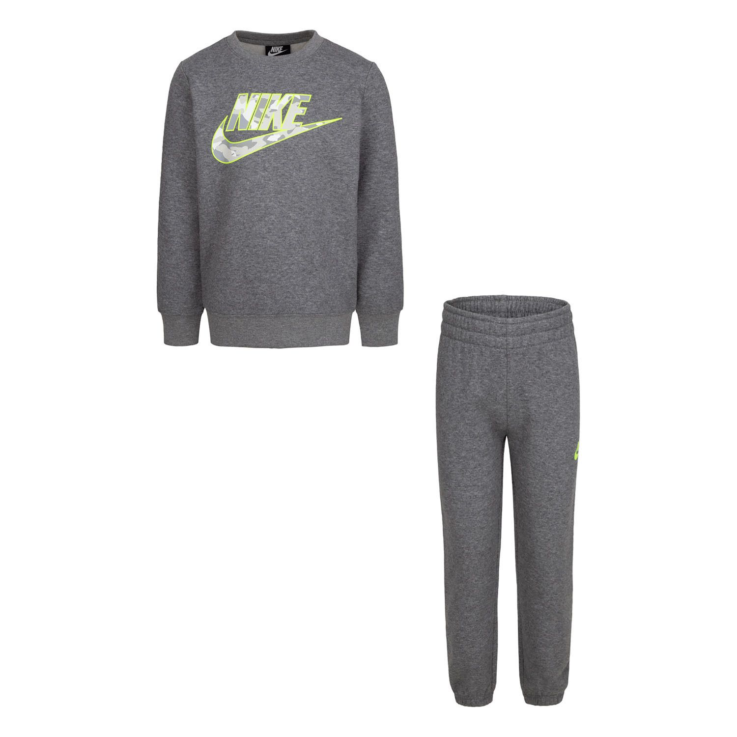 nike sweatshirt and pants set