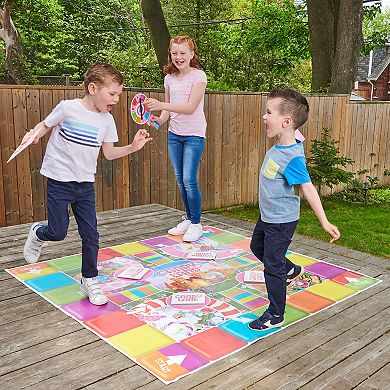 Cool Maker Giant Candy Land Classic Kids Game with Big, Oversized Gameboard, Cards and Spinner