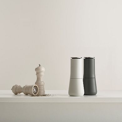 Joseph Joseph Milltop No-Spill Salt & Pepper Mill Set