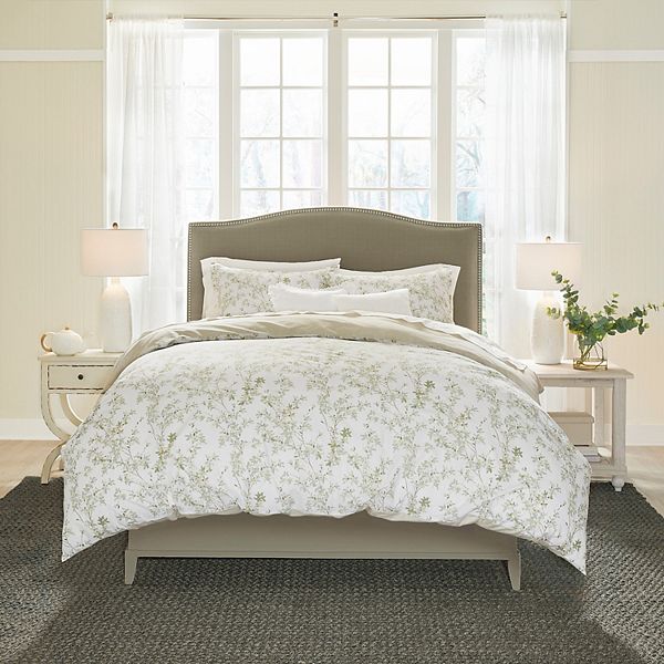 Laura Ashley Lindy Duvet Set with Shams