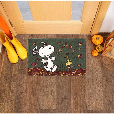 Celebrate Together™ Peanuts Snoopy Leaf Pile Harvest Accent Rug