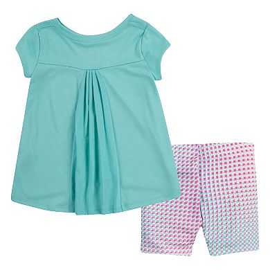 Toddler Girl Nike Pleat-Back Tee & Shorts Set