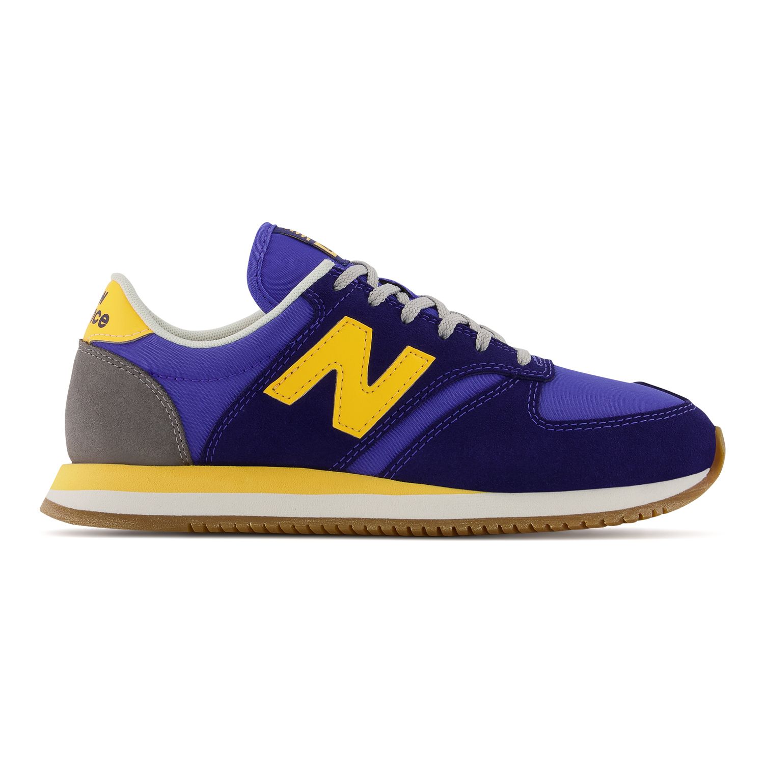 new balance astro trainers