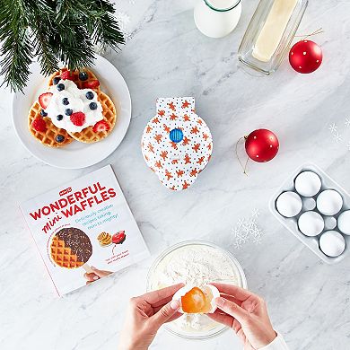 Dash Wonderful Mini Waffle Gift Set