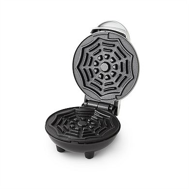 Dash Spider Web Mini Waffle Maker