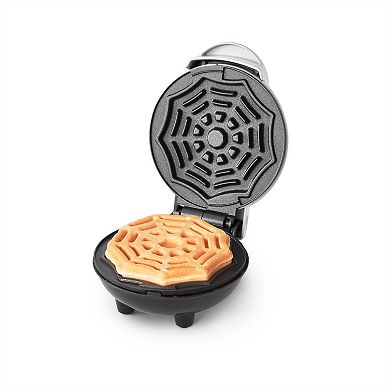 Dash Spider Web Mini Waffle Maker