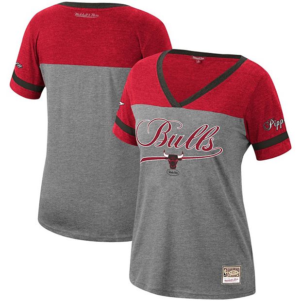 Mitchell and Ness Cincinnati Reds Grey Team Captain Short Sleeve Fashion T  Shirt