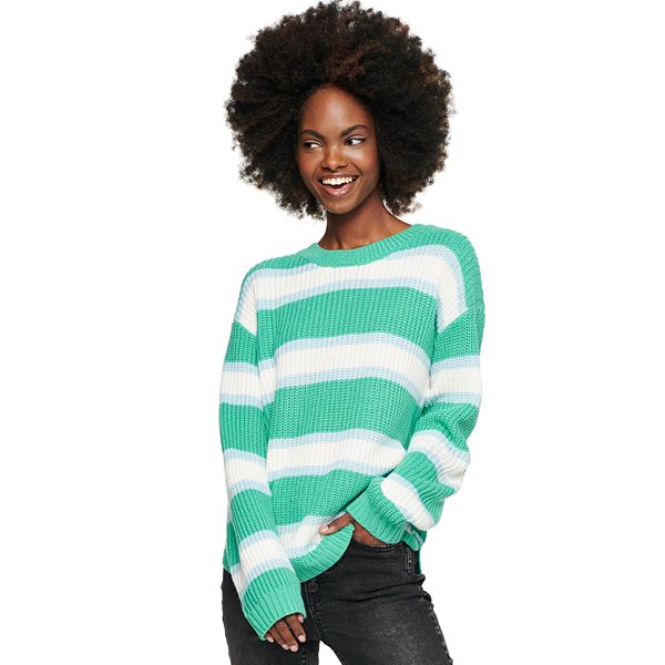 Juniors SO Shirttail Hem Sweater