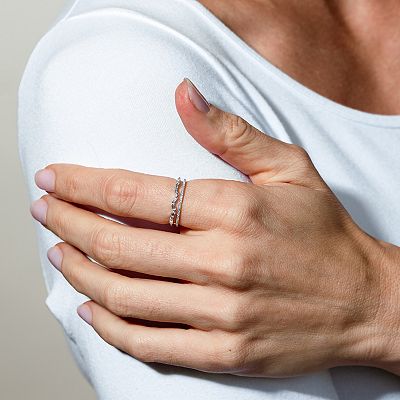 Luxle 14k White Gold 1/4 Carat Diamond Interlocking Ring