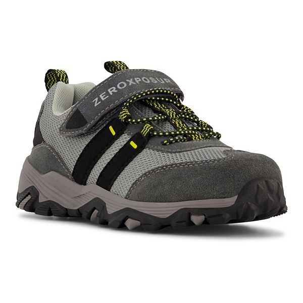 boys trail shoes