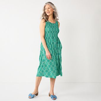 Petite Croft & Barrow® Smocked Midi Dress