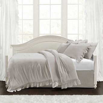 Lush Decor Reyna Daybed Comforter Set with Shams and Decorative Pillows