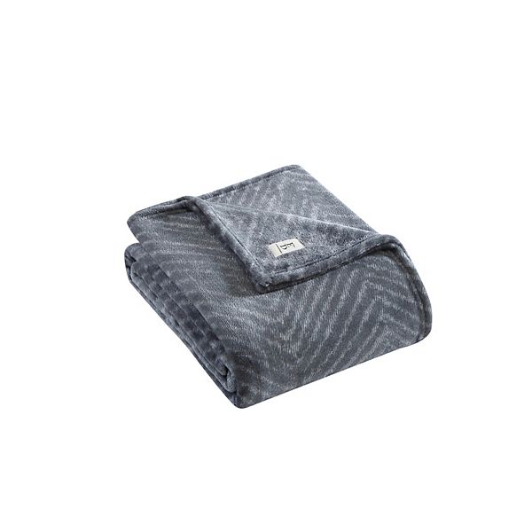 ED Ellen DeGeneres Herringbone Throw Blanket