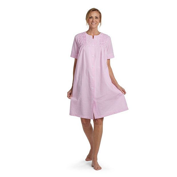 Petite Miss Elaine Essentials Seersucker Woven Short Snap Robe