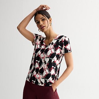 Petite Nine West Essential Short Sleeve V-Neck Tee