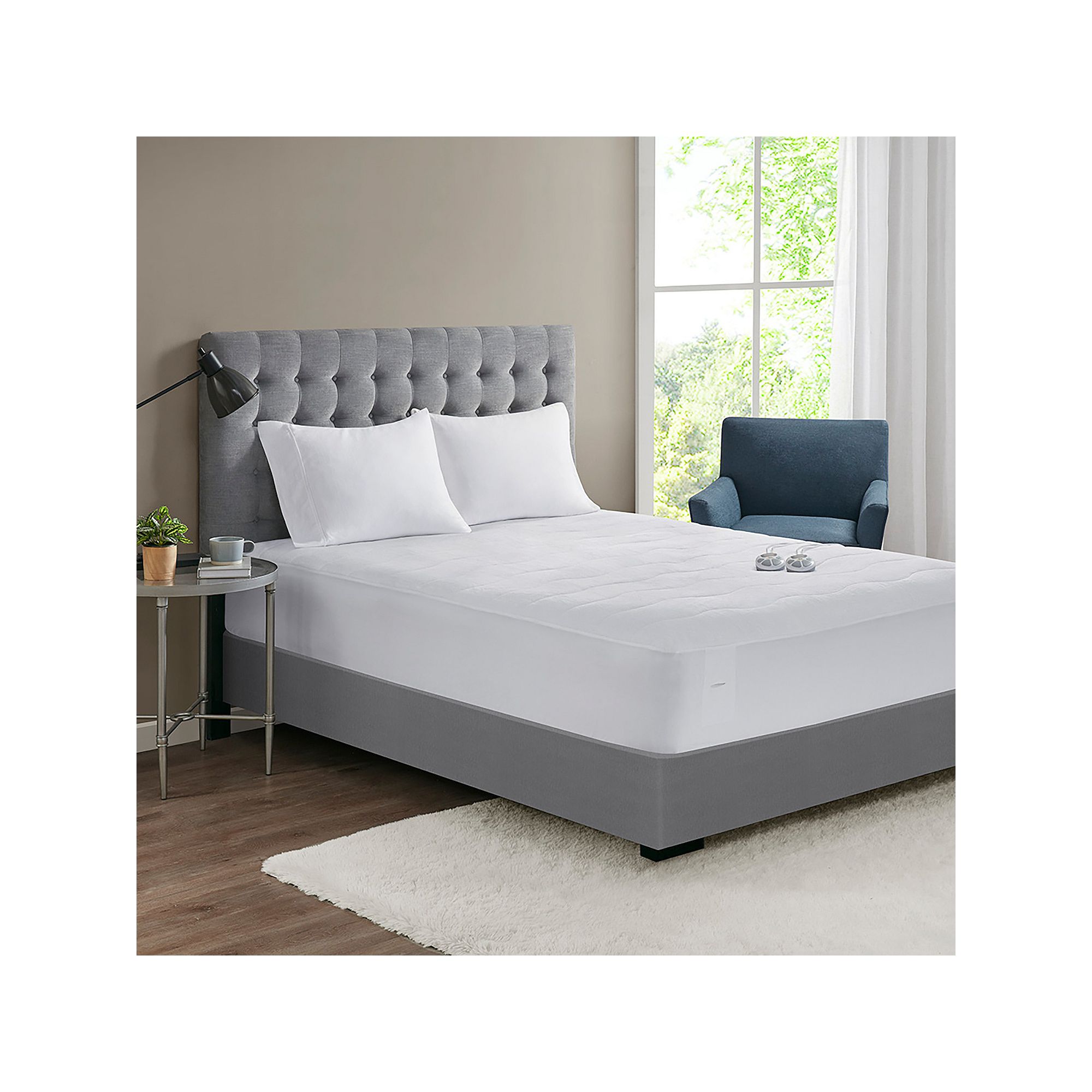 Serta® Plush Heated Mattress Pad, White