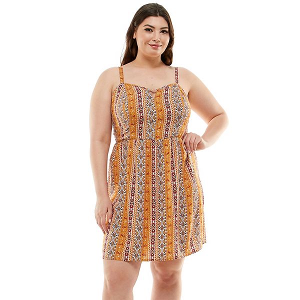 Juniors' Plus Size Lily Rose Keyhole Front Skater Dress