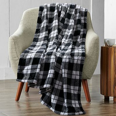Cuddl Duds® Plush Heated Throw Blanket - Main Image