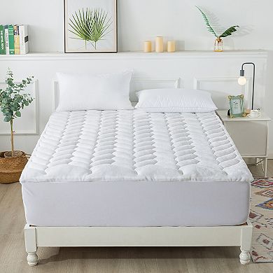Waverly Micromink Down-Alternative Comforter