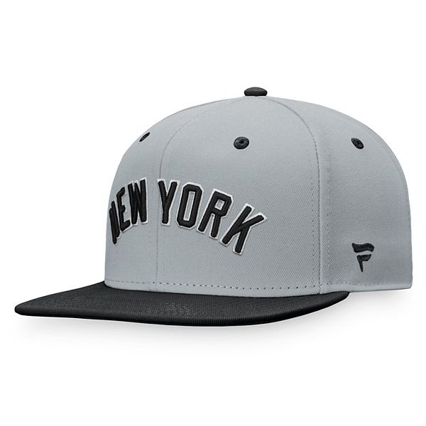 New Era Officially Licensed Fanatics MLB Men's Yankees Black/White Fitted Hat