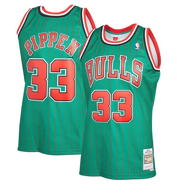 bulls 95 96 jersey