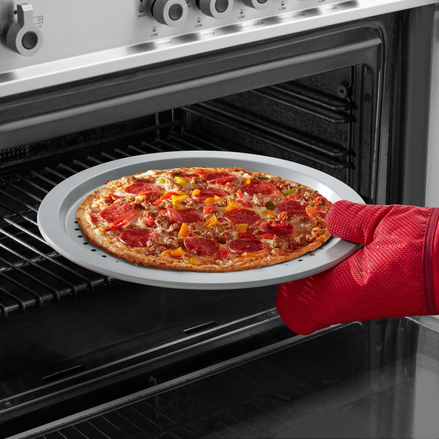 KitchenAid Non-Stick 14-Inch Pizza Pan - Thumbnail 3