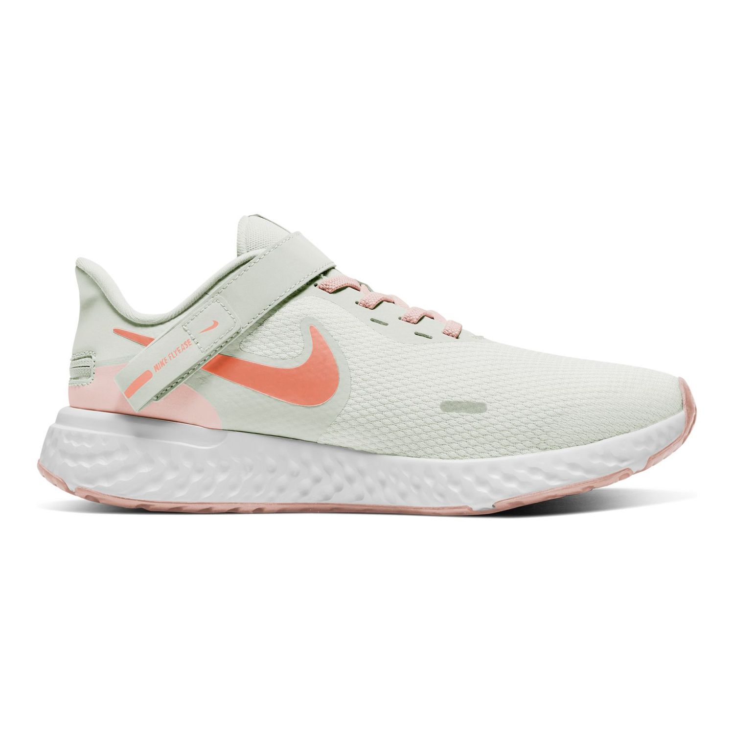 Nike Revolution 5 FlyEase Women's 