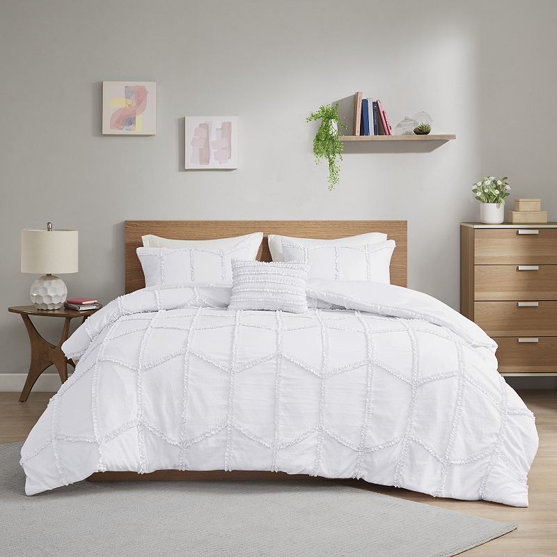 Intelligent Design Nadine Ruffle Comforter Set with Throw Pillow, White, Fu