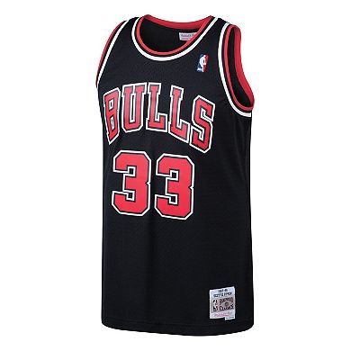 Men's Mitchell & Ness Scottie Pippen Black Chicago Bulls Hardwood Classics Swingman Jersey