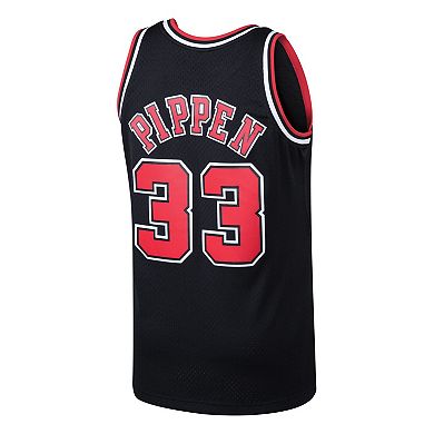 Men's Mitchell & Ness Scottie Pippen Black Chicago Bulls Hardwood Classics Swingman Jersey
