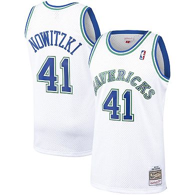 Men's Mitchell & Ness Dirk Nowitzki White Dallas Mavericks 1998-99 Hardwood Classics Swingman Jersey