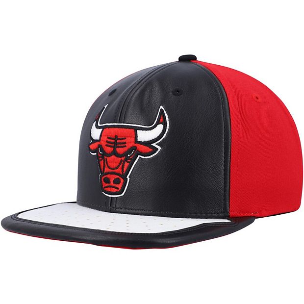 Chicago Bulls Day 3 Black/Grey Snapback - Mitchell & Ness cap